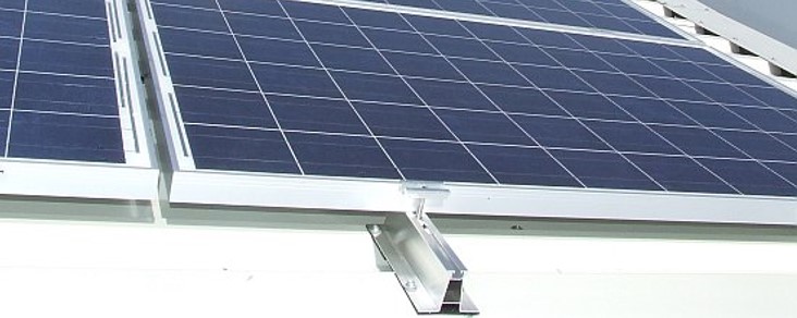 Trapezblech Solar Befestigung Set: 35cm Länge Schiene+ Mittelklemme. Hohe Ausführung 60mm Rahmenhöhe 30 mm