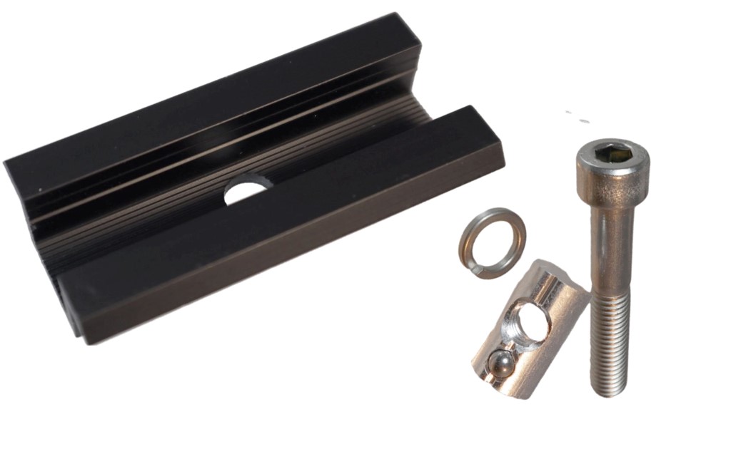 Solar Mittelklemme SCHWARZ PREMIUM Set mit Schraube / Nutenstein. Rahmenhöhe 30mm - 50mm Solar Mittelklemme SCHWARZ PREMIUM Set mit Schraube / Nutenstein. Rahmenhöhe 30mm - 50mm